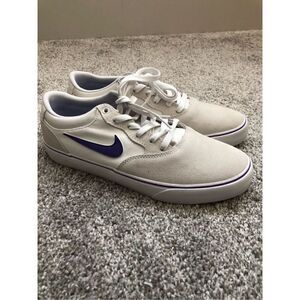 Nike SB Chron Men’s Size 9
